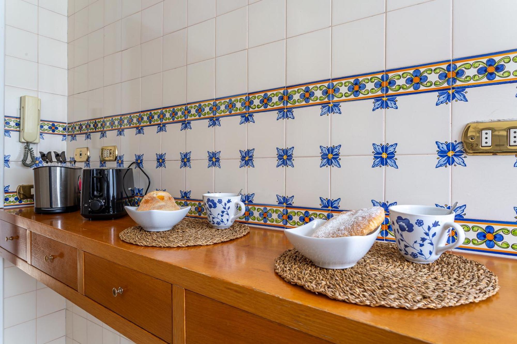 Iflat Classy & Spacious Near Campo De Fiori Apartment Rom