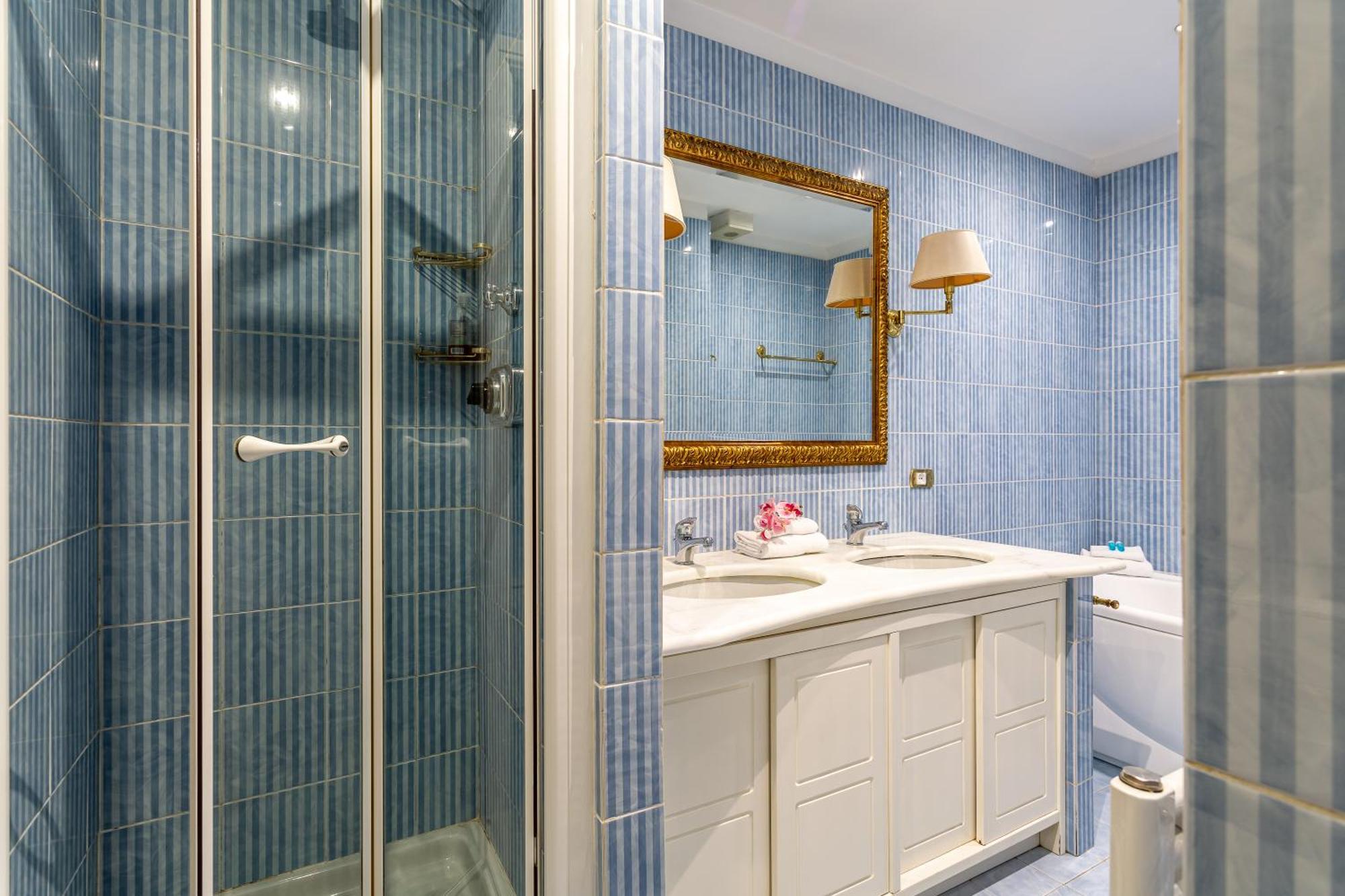 Iflat Classy & Spacious Near Campo De Fiori Rom